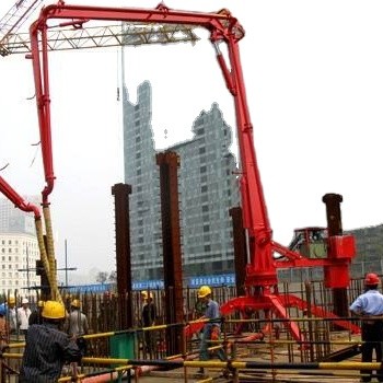 Elevator Shaft concrete placement boom